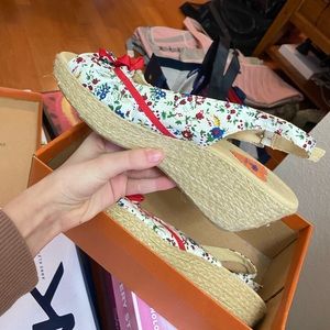 Floral sandals